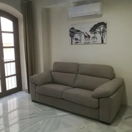 Apartman Edificio Vicente Málaga