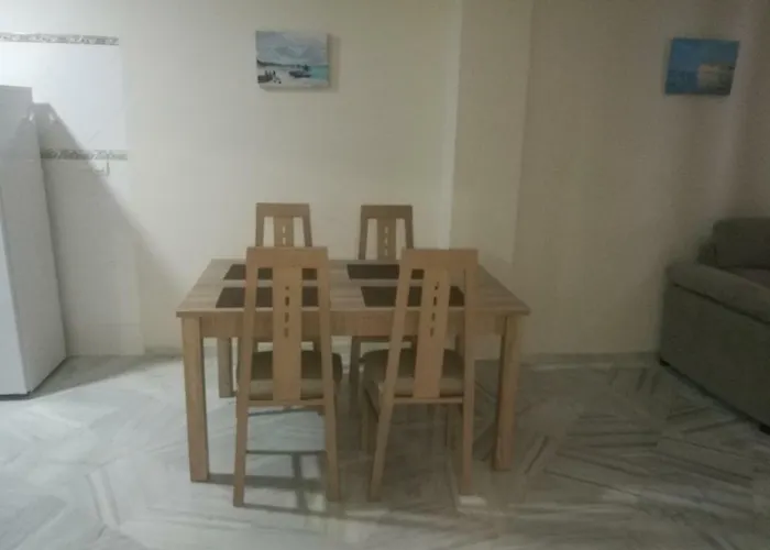 Edificio Vicente アパート *