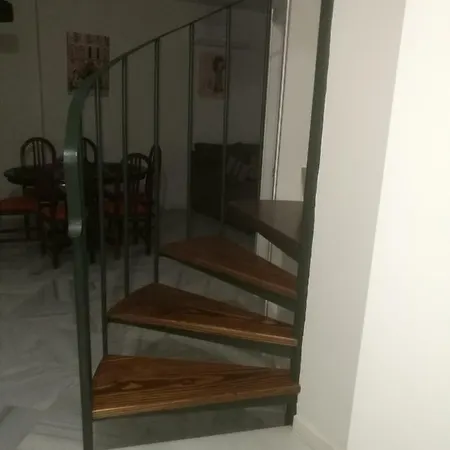 アパート Edificio Vicente マラガ